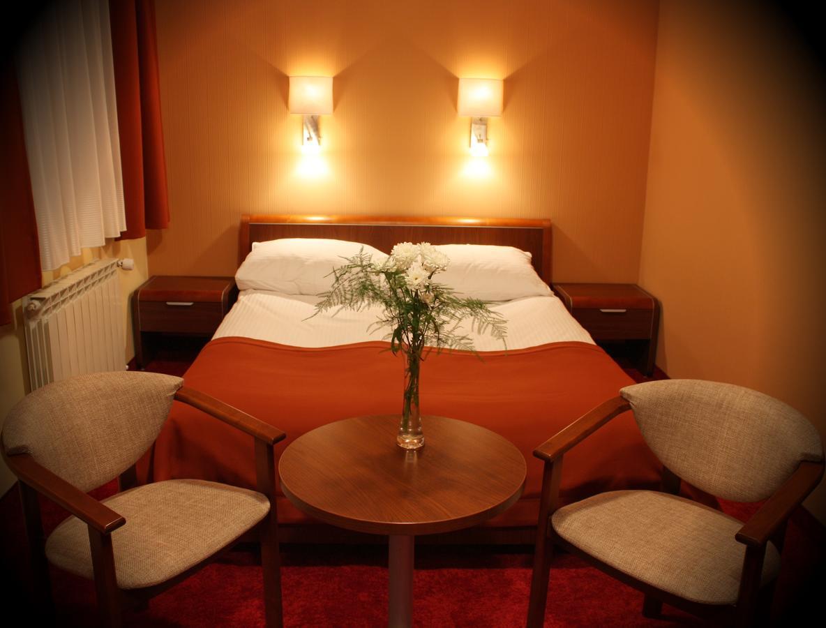 Impresja Motel Borek Wielkopolski Rom bilde